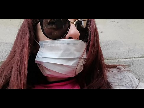 ❤️ Nicoletta yn dial ar ei chymydog ac yn pees yn ei garej (Cwarantîn Eidalaidd Arbennig Covid19) ❤️❌ Porno fb wrthon ni ️❤