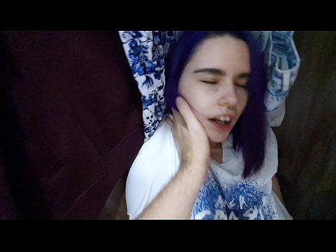 ❤️ Wedi dod o hyd i fy sis yn y closet a helpu ei cum ❤️❌ Porno fb wrthon ni ️❤